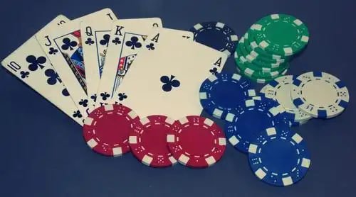 Tim dukungan pelanggan dolantogel siap membantu 24/7
